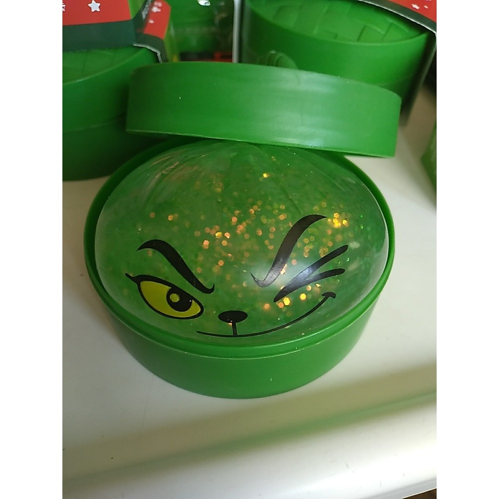 Grinch The Glitter Grinch Mystery Squishy Dumplings Bun What Grinch Will You Get